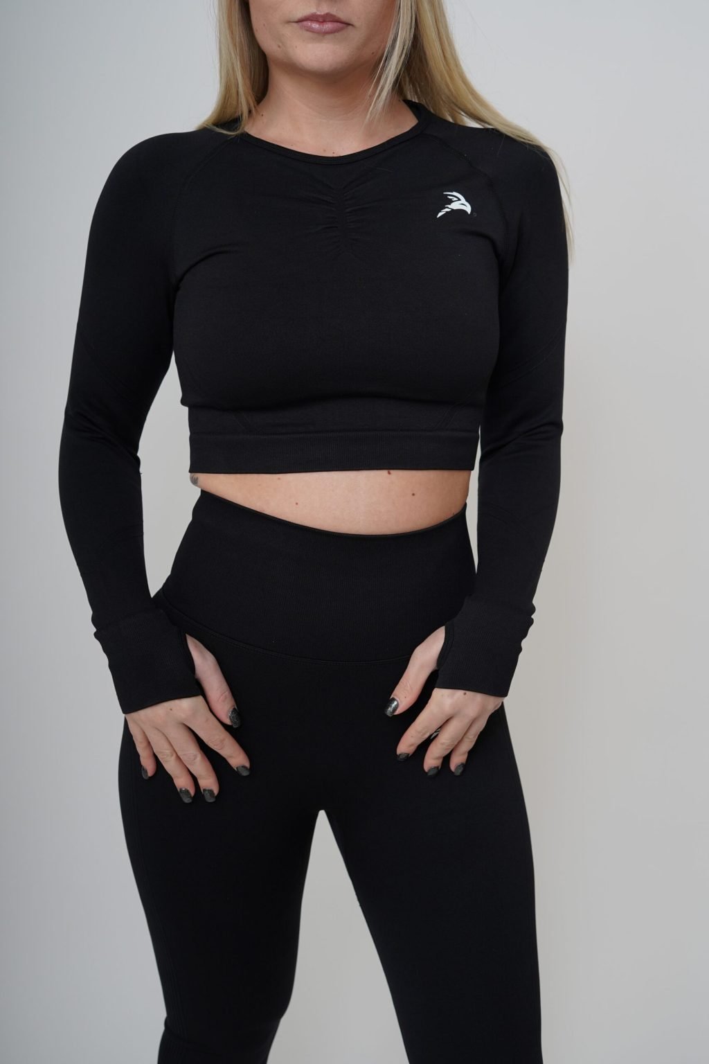 Figure Seamless Long Sleeve Crop Top - Black - Image 3