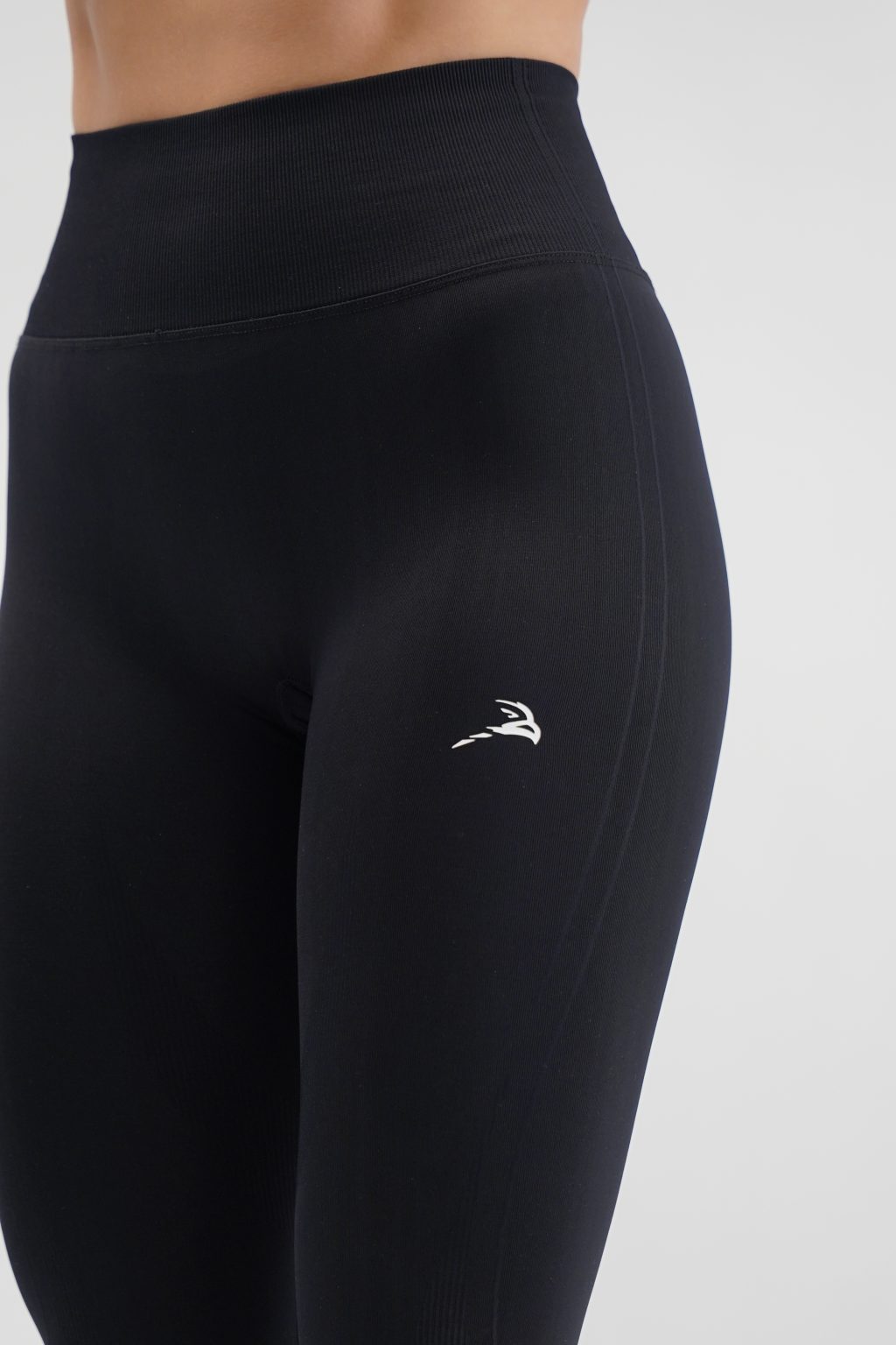 Vision SUV V2 Leggings - Black - Image 8