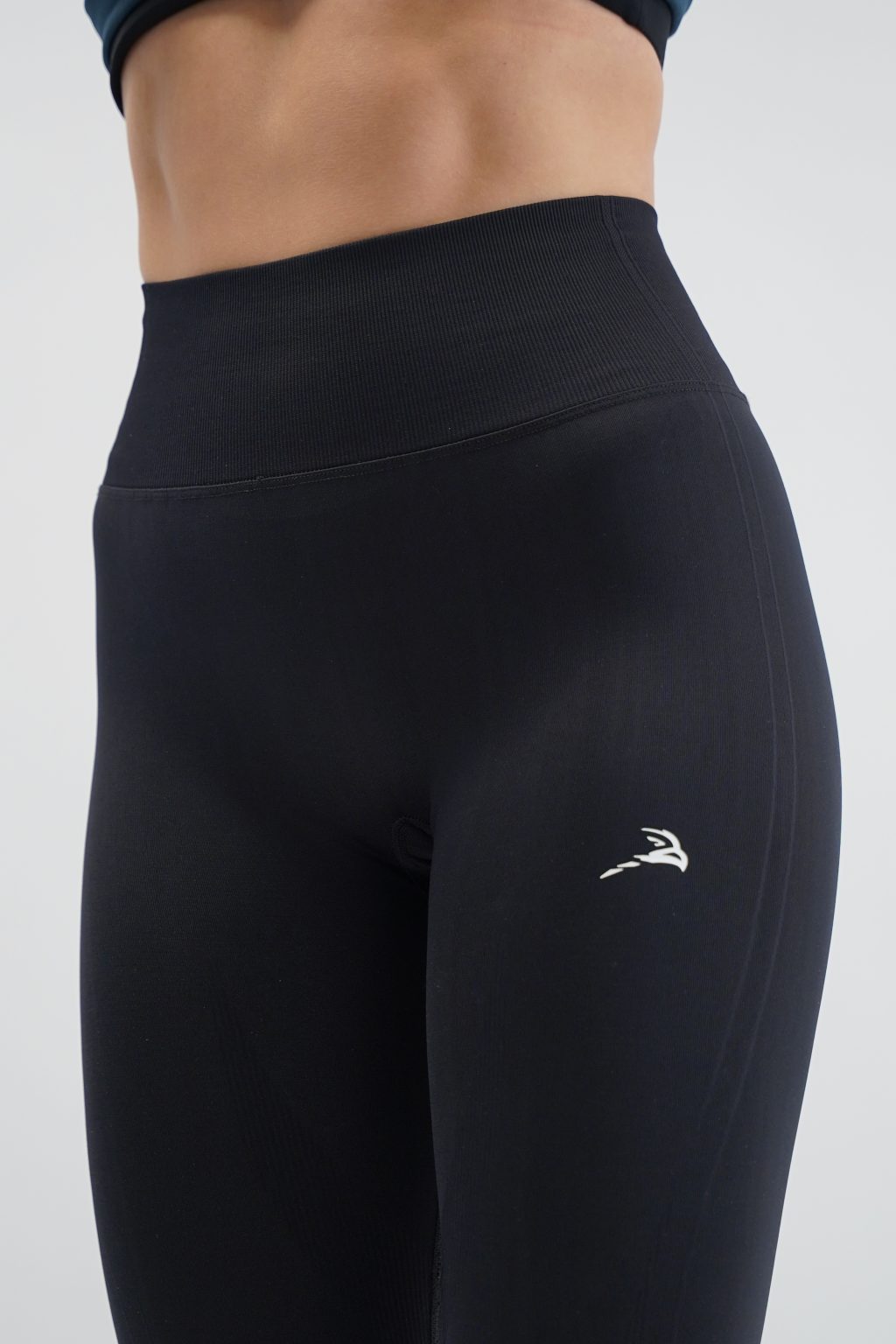 Vision SUV V2 Leggings - Black - Image 3