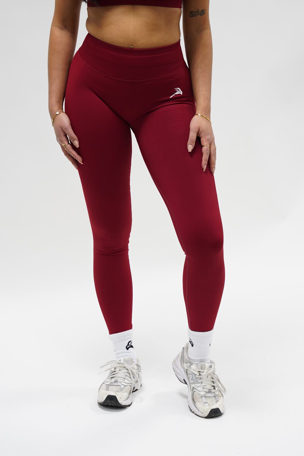 Core Luxe Leggings - Bordeaux - Image 6